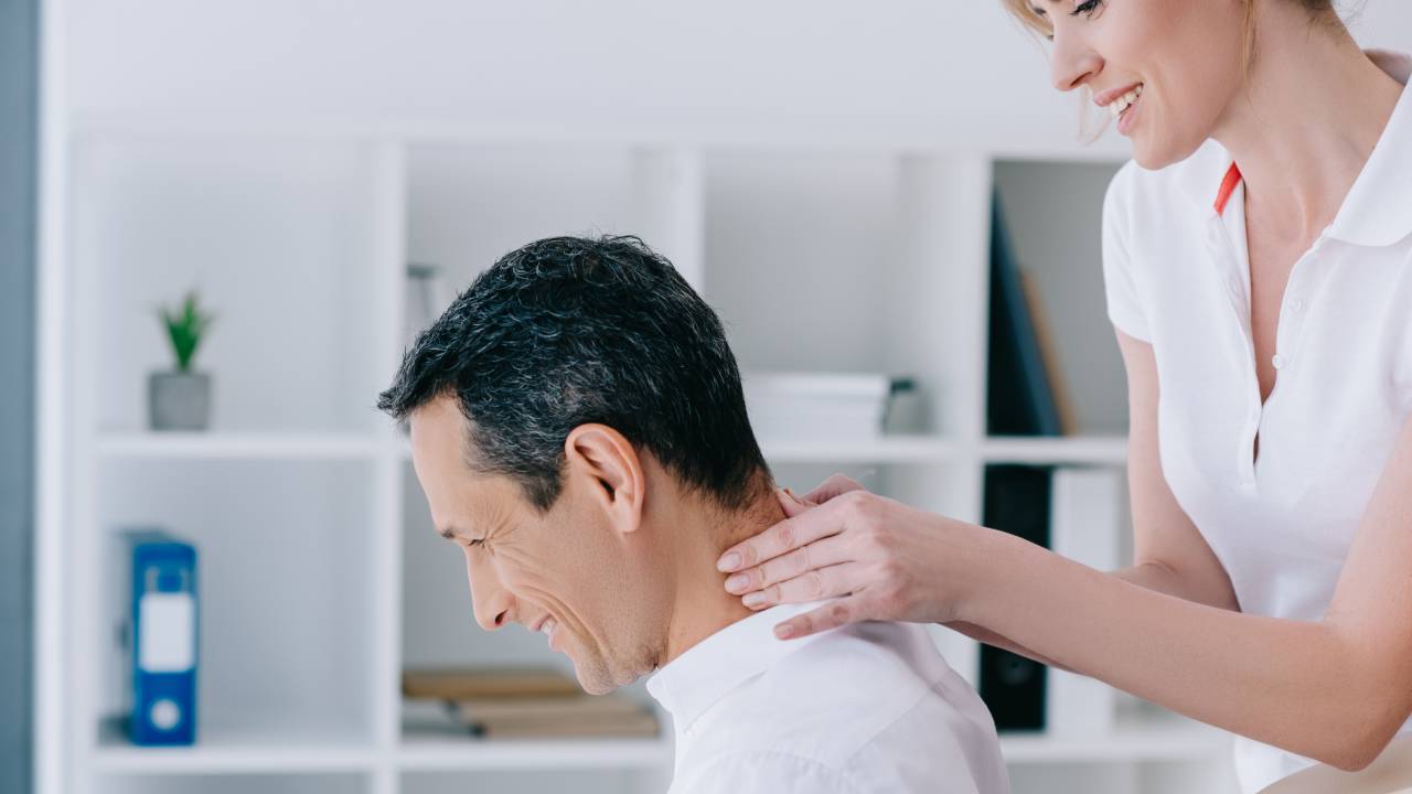 Chiropractic for Chronic Headaches: What Research Shows